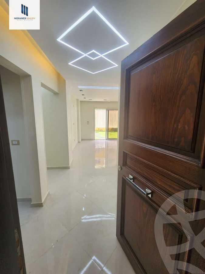 https://aqarmap.com.eg/en/listing/6017994-for-sale-cairo-el-sheikh-zayed-city-compounds-el-khamayel