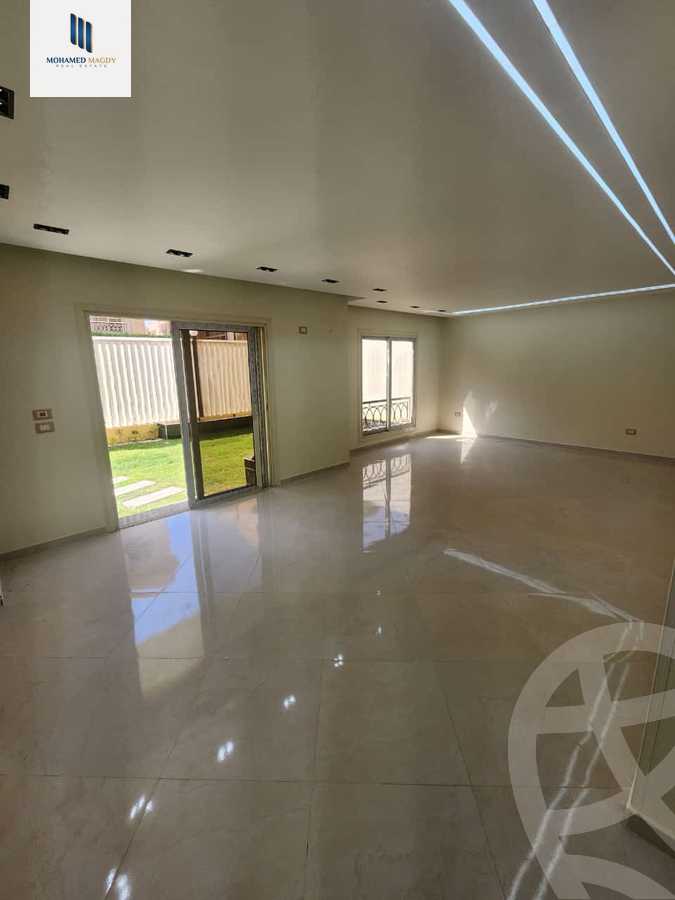 https://aqarmap.com.eg/en/listing/6017994-for-sale-cairo-el-sheikh-zayed-city-compounds-el-khamayel