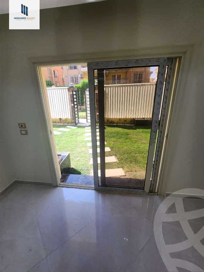 https://aqarmap.com.eg/en/listing/6017994-for-sale-cairo-el-sheikh-zayed-city-compounds-el-khamayel