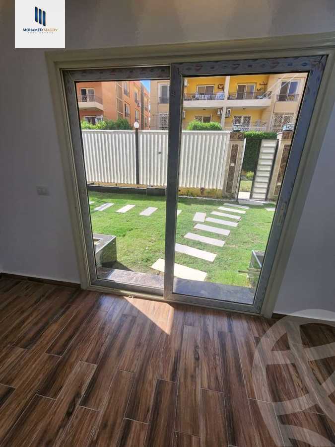 https://aqarmap.com.eg/en/listing/6017994-for-sale-cairo-el-sheikh-zayed-city-compounds-el-khamayel