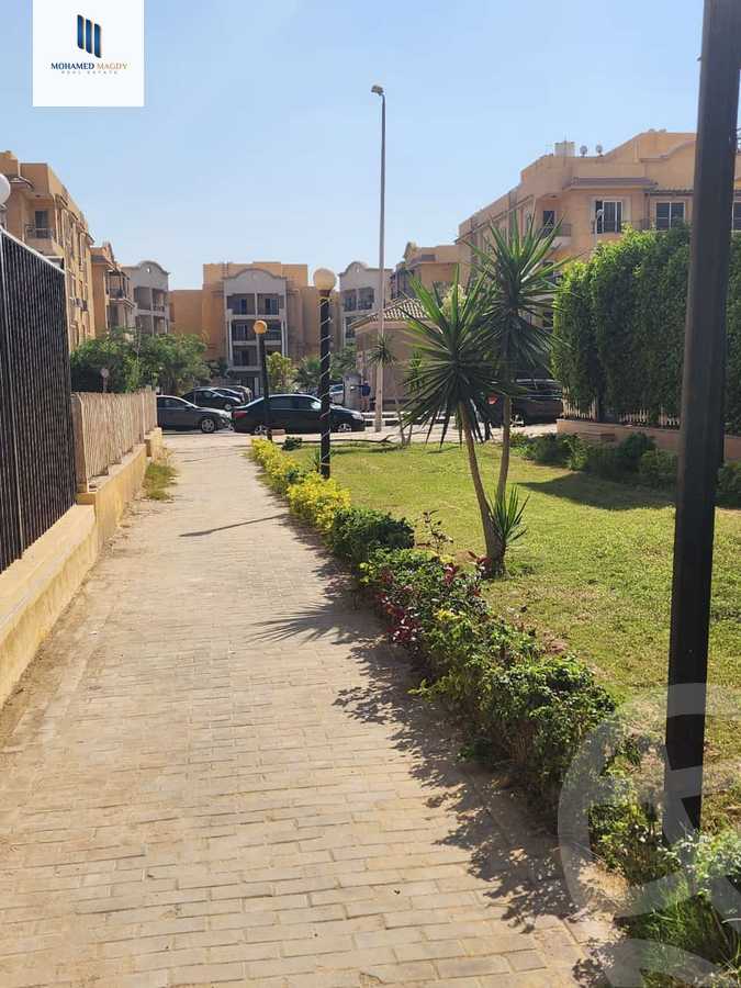 https://aqarmap.com.eg/en/listing/6017994-for-sale-cairo-el-sheikh-zayed-city-compounds-el-khamayel