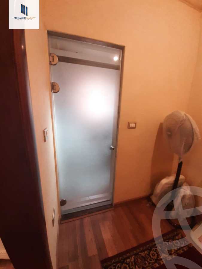 https://aqarmap.com.eg/en/listing/6018016-for-sale-cairo-el-sheikh-zayed-city-compounds-el-khamayel