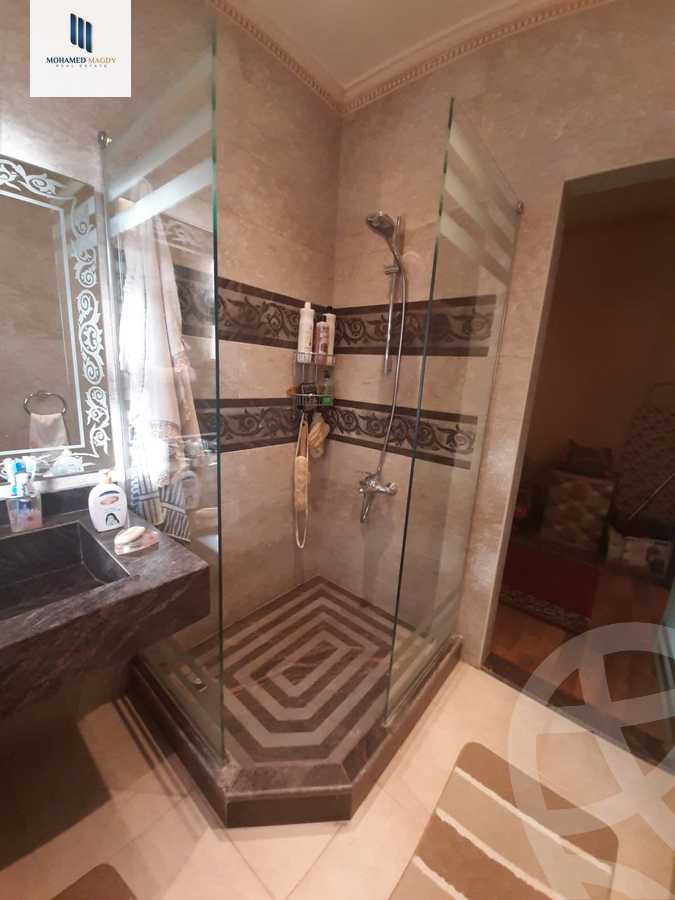 https://aqarmap.com.eg/en/listing/6018016-for-sale-cairo-el-sheikh-zayed-city-compounds-el-khamayel