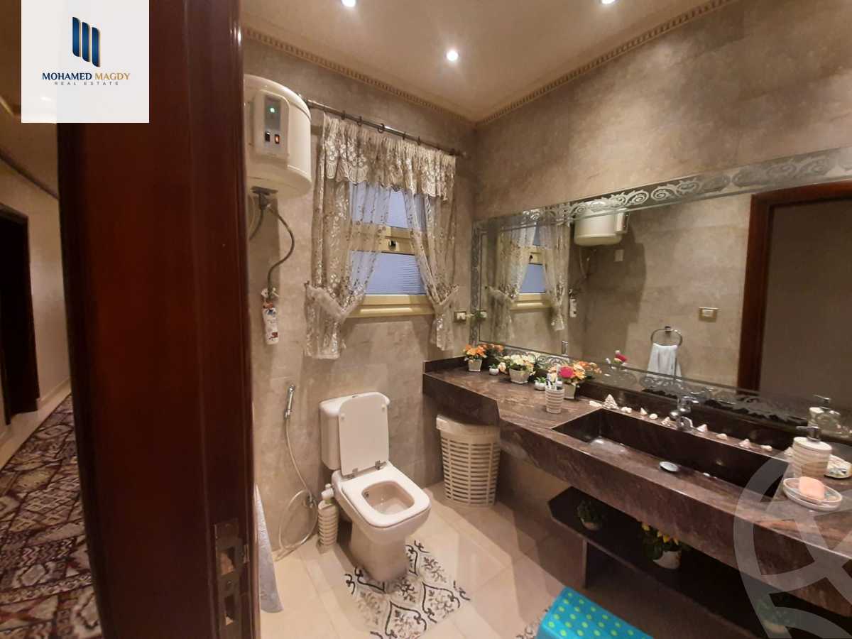 https://aqarmap.com.eg/en/listing/6018016-for-sale-cairo-el-sheikh-zayed-city-compounds-el-khamayel