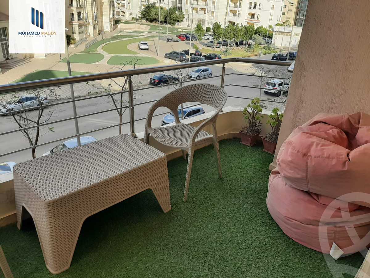 https://aqarmap.com.eg/en/listing/6018016-for-sale-cairo-el-sheikh-zayed-city-compounds-el-khamayel