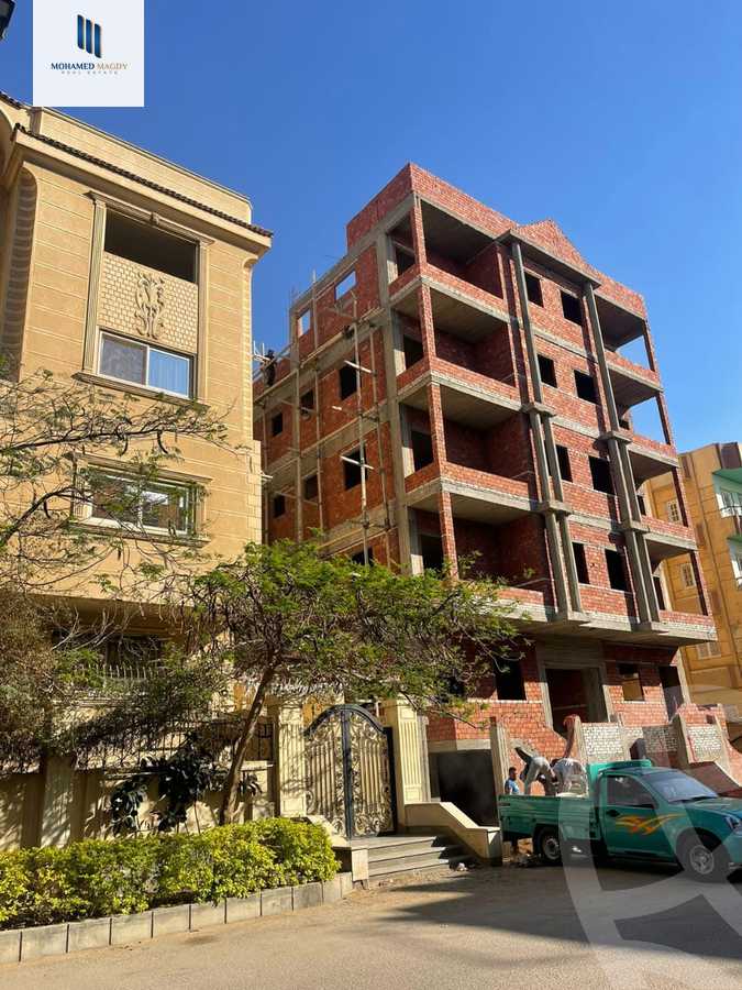 https://aqarmap.com.eg/en/listing/6023301-for-sale-cairo-6th-of-october-el-ahyaa-neighborhood-8th-street-7