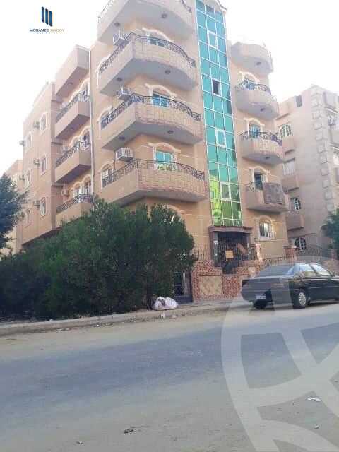 https://aqarmap.com.eg/en/listing/6023357-for-sale-cairo-6th-of-october-el-ahyaa-neighborhood-1st-al-maahad