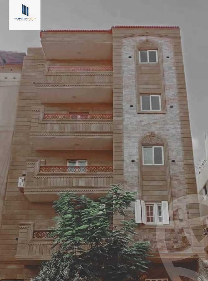 https://aqarmap.com.eg/en/listing/6028537-for-sale-cairo-6th-of-october-el-ahyaa-neighborhood-2nd-divided-from-al-kafrawei-st