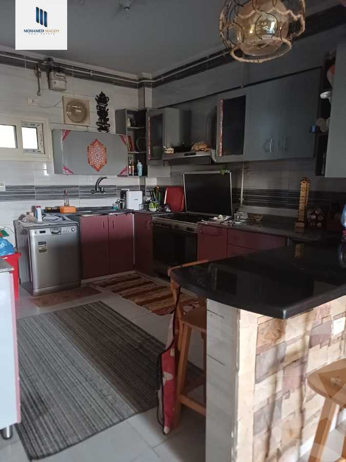 https://aqarmap.com.eg/en/listing/6029097-for-sale-cairo-6th-of-october-el-ahyaa-neighborhood-2nd-abd-el-fattah-haridy-st