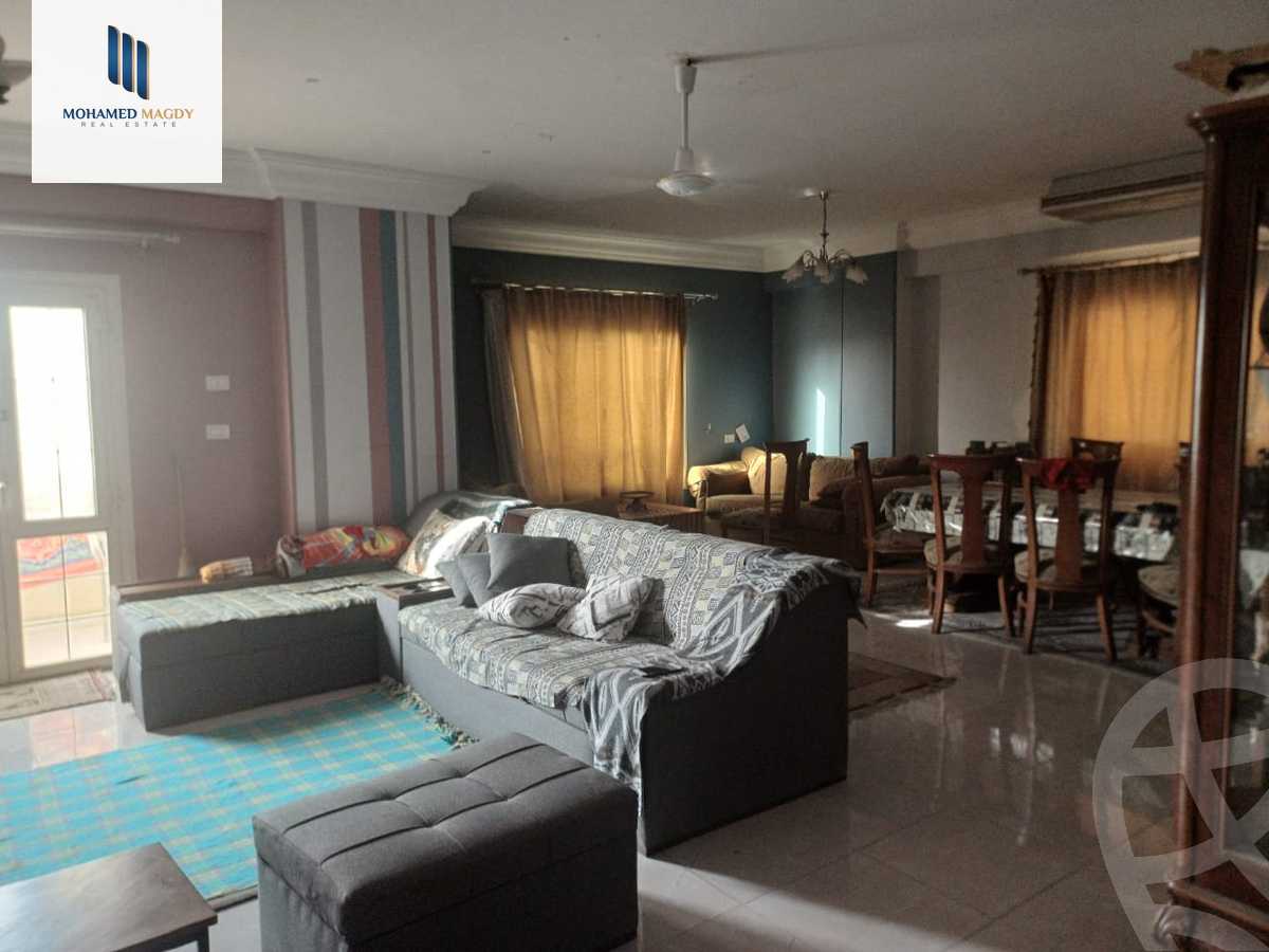 https://aqarmap.com.eg/en/listing/6029097-for-sale-cairo-6th-of-october-el-ahyaa-neighborhood-2nd-abd-el-fattah-haridy-st