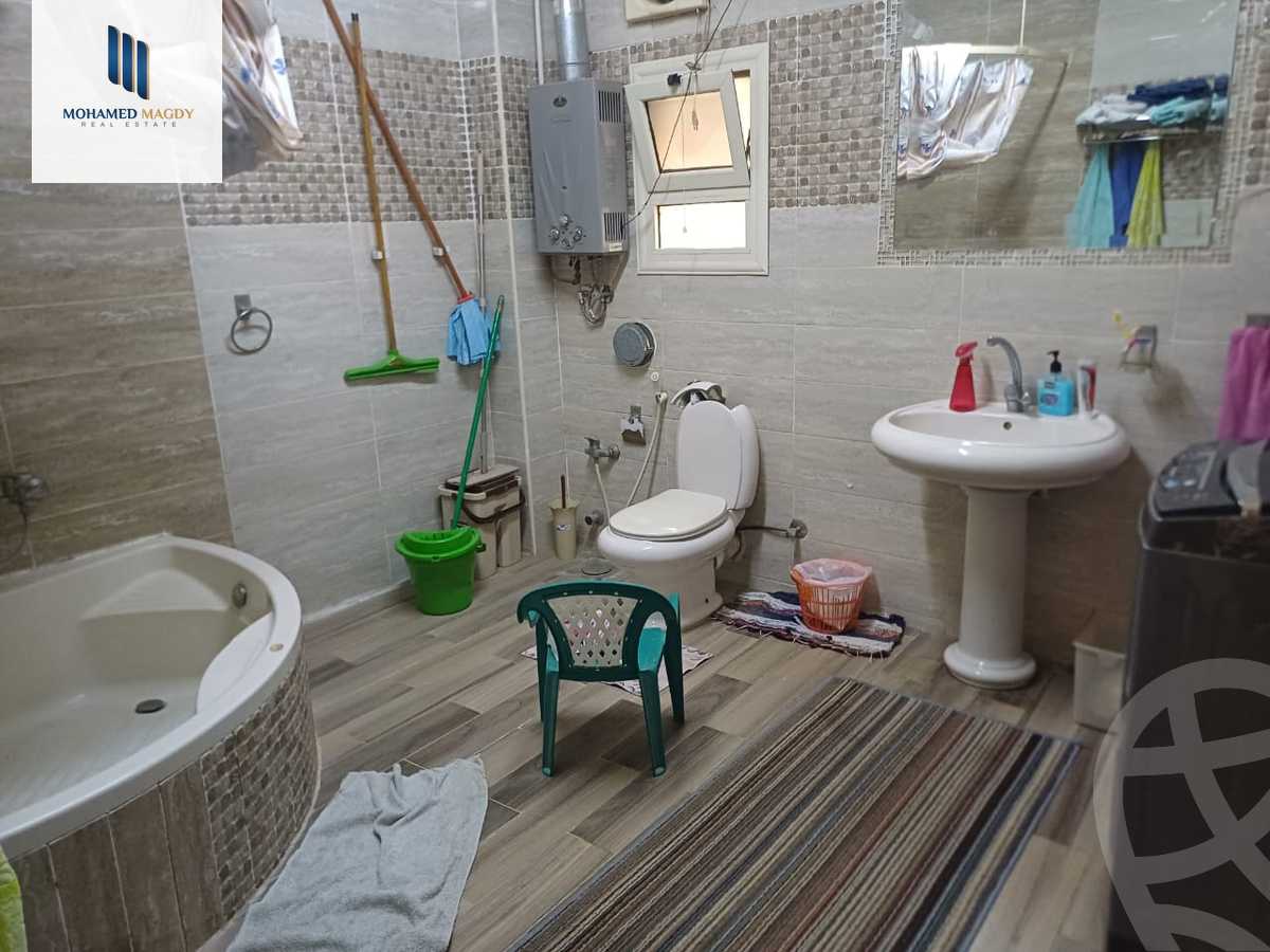 https://aqarmap.com.eg/en/listing/6029097-for-sale-cairo-6th-of-october-el-ahyaa-neighborhood-2nd-abd-el-fattah-haridy-st
