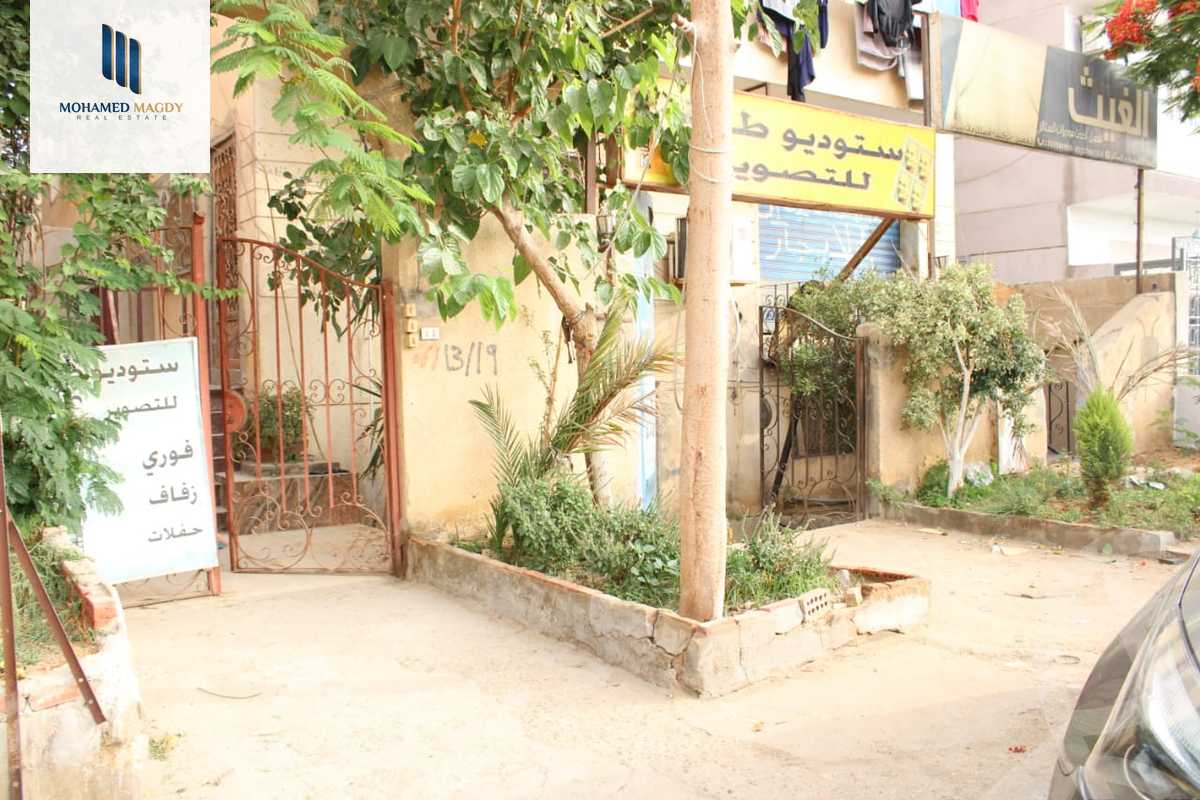 https://aqarmap.com.eg/en/listing/6029097-for-sale-cairo-6th-of-october-el-ahyaa-neighborhood-2nd-abd-el-fattah-haridy-st