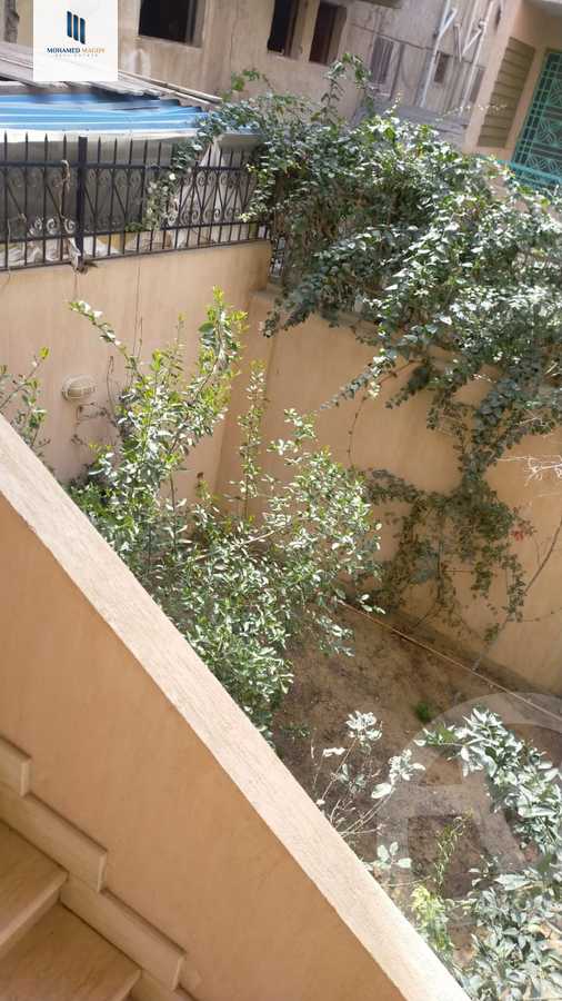 https://aqarmap.com.eg/en/listing/6029237-for-sale-cairo-6th-of-october-el-ahyaa-neighborhood-3rd-al-hay-al-thalith-st