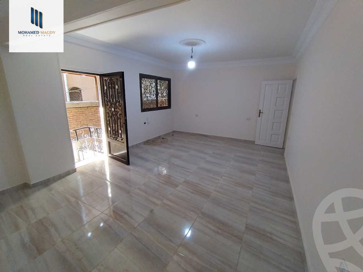 https://aqarmap.com.eg/en/listing/6029289-for-sale-cairo-6th-of-october-el-ahyaa-neighborhood-3rd-nasr-ammar-st