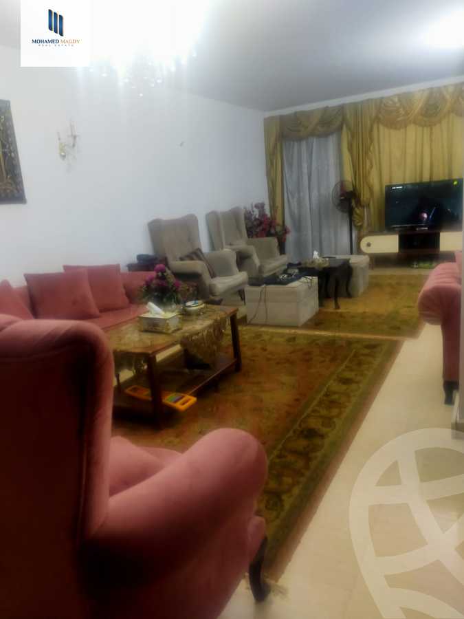 https://aqarmap.com.eg/en/listing/6033501-for-sale-cairo-6th-of-october-el-ahyaa-neighborhood-3rd-nasr-ammar-st