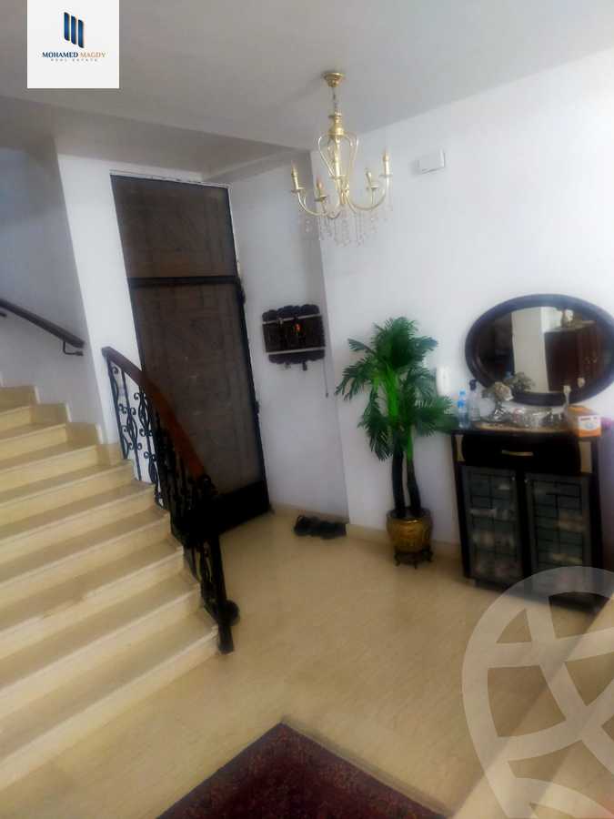 https://aqarmap.com.eg/en/listing/6033501-for-sale-cairo-6th-of-october-el-ahyaa-neighborhood-3rd-nasr-ammar-st