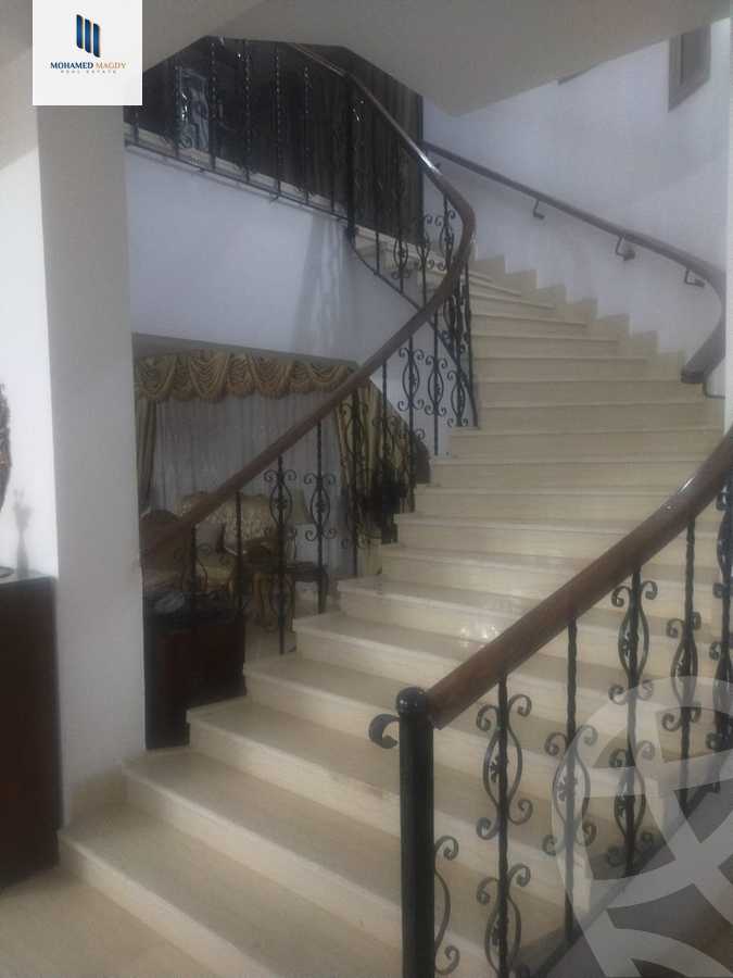 https://aqarmap.com.eg/en/listing/6033501-for-sale-cairo-6th-of-october-el-ahyaa-neighborhood-3rd-nasr-ammar-st