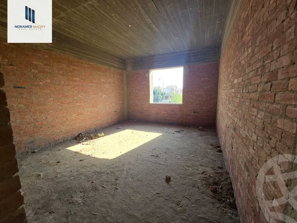 https://aqarmap.com.eg/en/listing/6035896-for-sale-cairo-6th-of-october-featured-neighborhood-first-touristic-village-el-shaheed-mohammed-abdul-latif-alshimi-st
