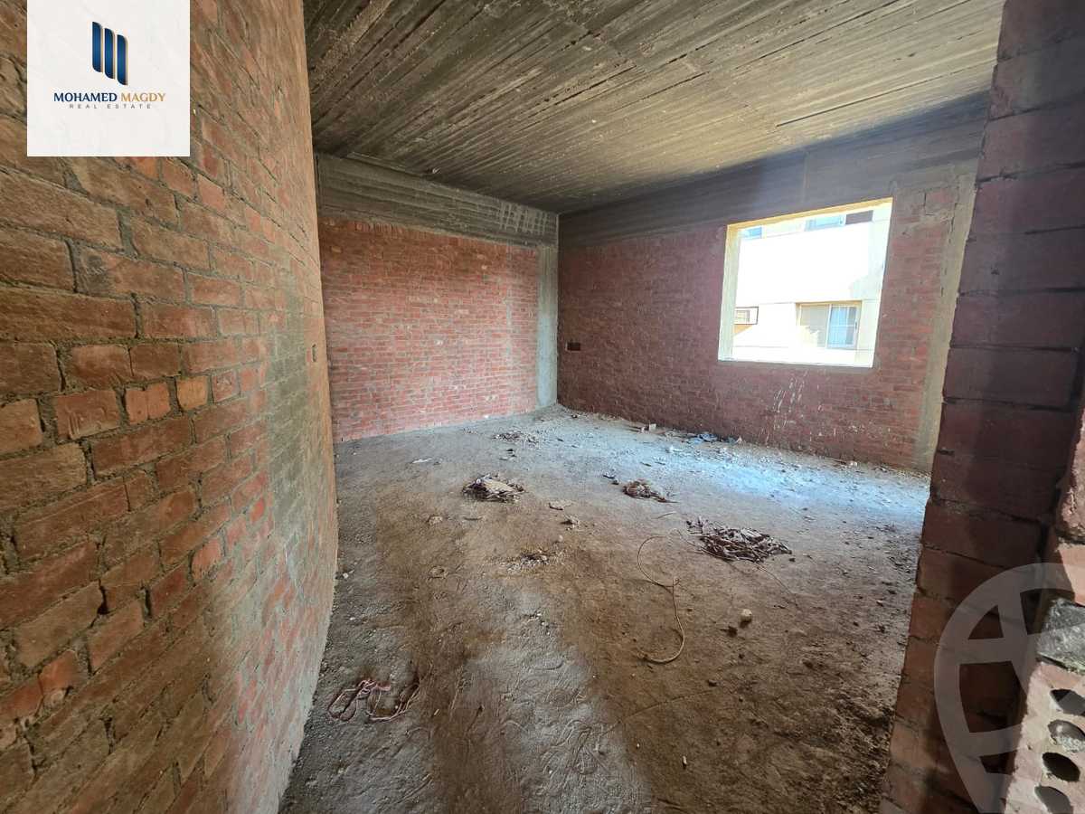 https://aqarmap.com.eg/en/listing/6035896-for-sale-cairo-6th-of-october-featured-neighborhood-first-touristic-village-el-shaheed-mohammed-abdul-latif-alshimi-st