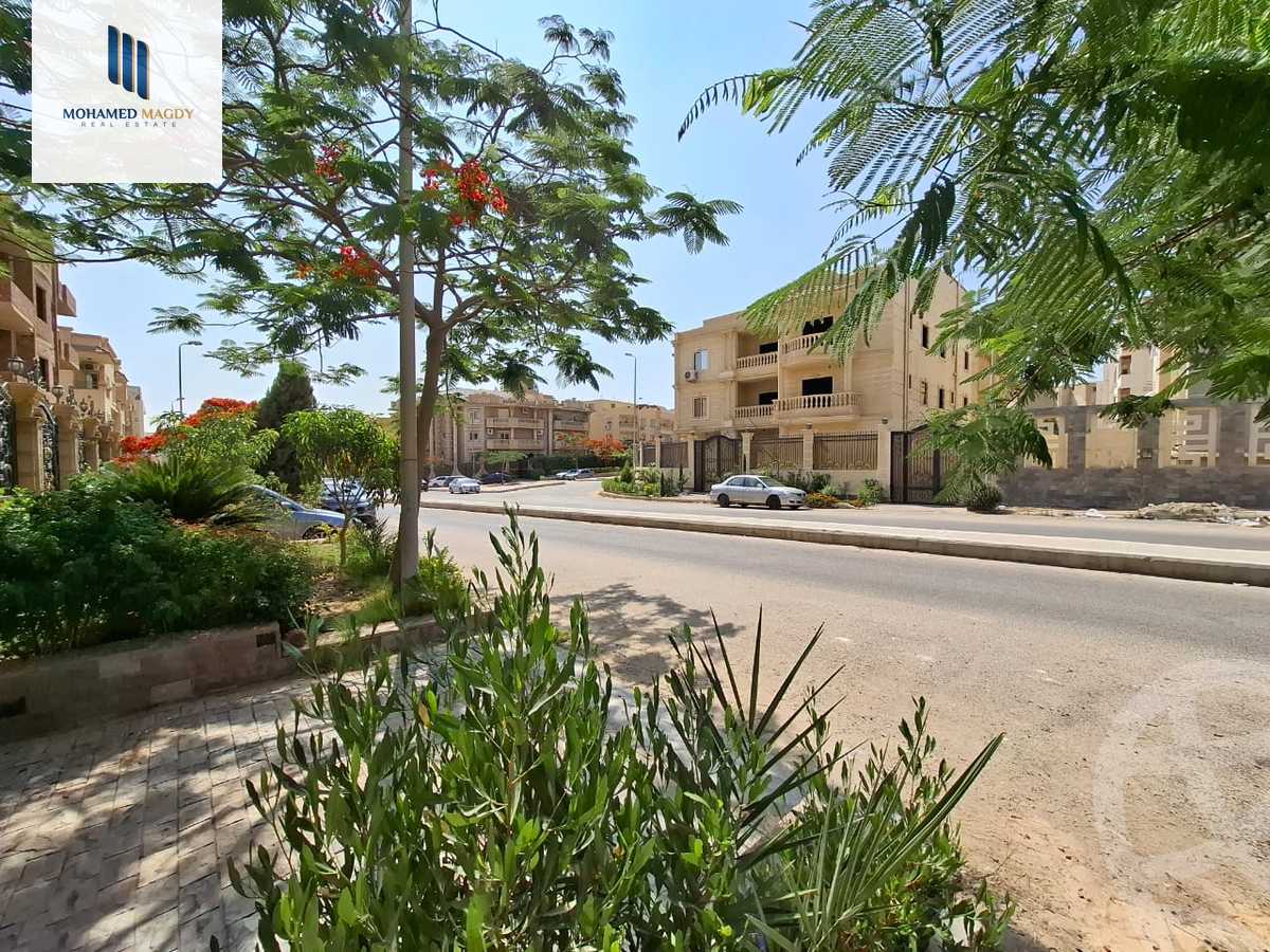 https://aqarmap.com.eg/ar/listing/6036121-for-sale-cairo-el-sheikh-zayed-city-el-hay-eltaseaa-area-1-el-bostan-st