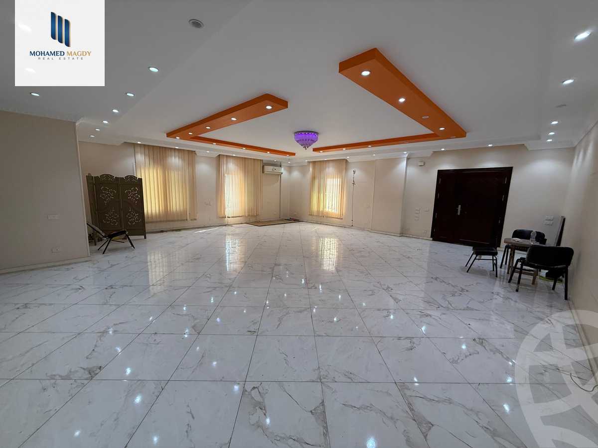 https://aqarmap.com.eg/en/listing/6039810-for-sale-cairo-6th-of-october-featured-neighborhood-sixth-touristic-village-abd-el-moneam-ryad-st
