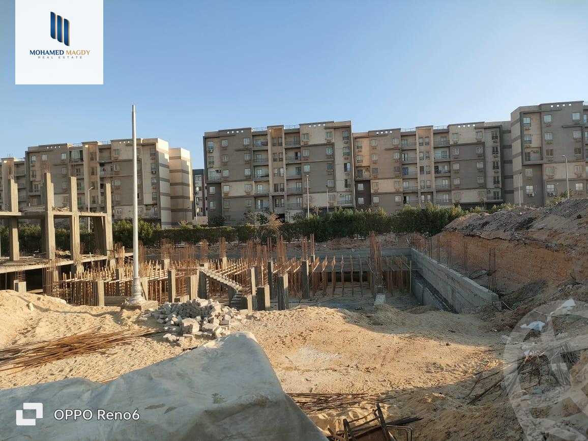 https://aqarmap.com.eg/ar/listing/6042517-for-sale-cairo-6th-of-october-el-wahatt-road