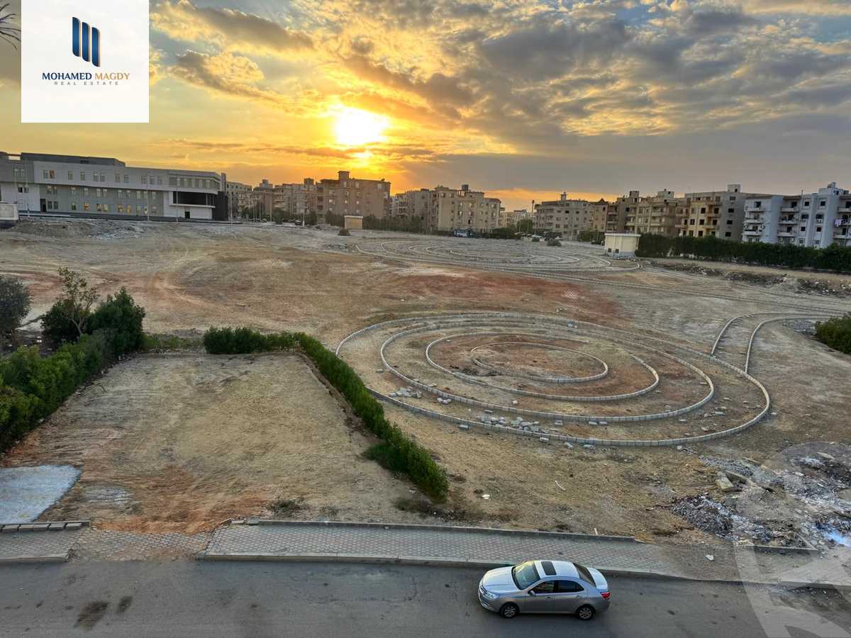 https://aqarmap.com.eg/en/listing/6075184-for-sale-cairo-6th-of-october-featured-neighborhood-sixth-touristic-village-sameh-gado-st