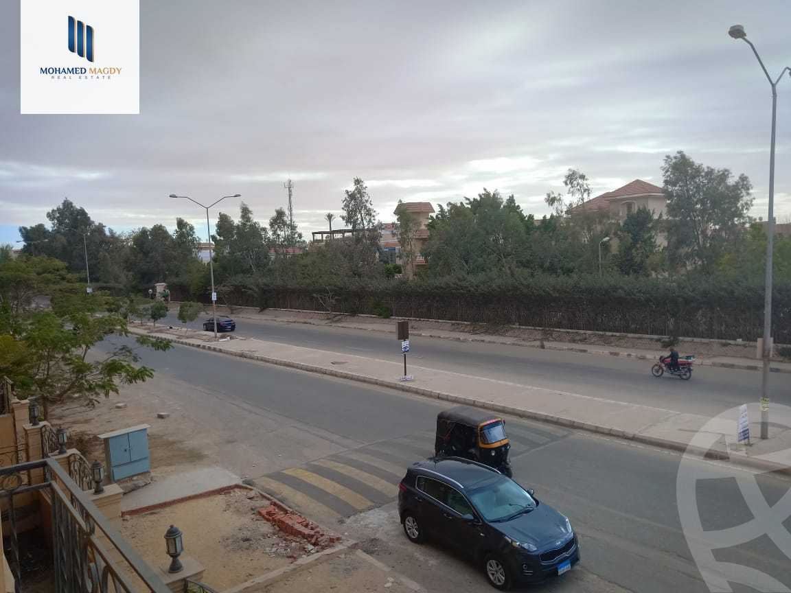 https://aqarmap.com.eg/ar/listing/6086401-for-sale-cairo-6th-of-october-featured-neighborhood-fourth-touristic-village-yehia-haqy-st