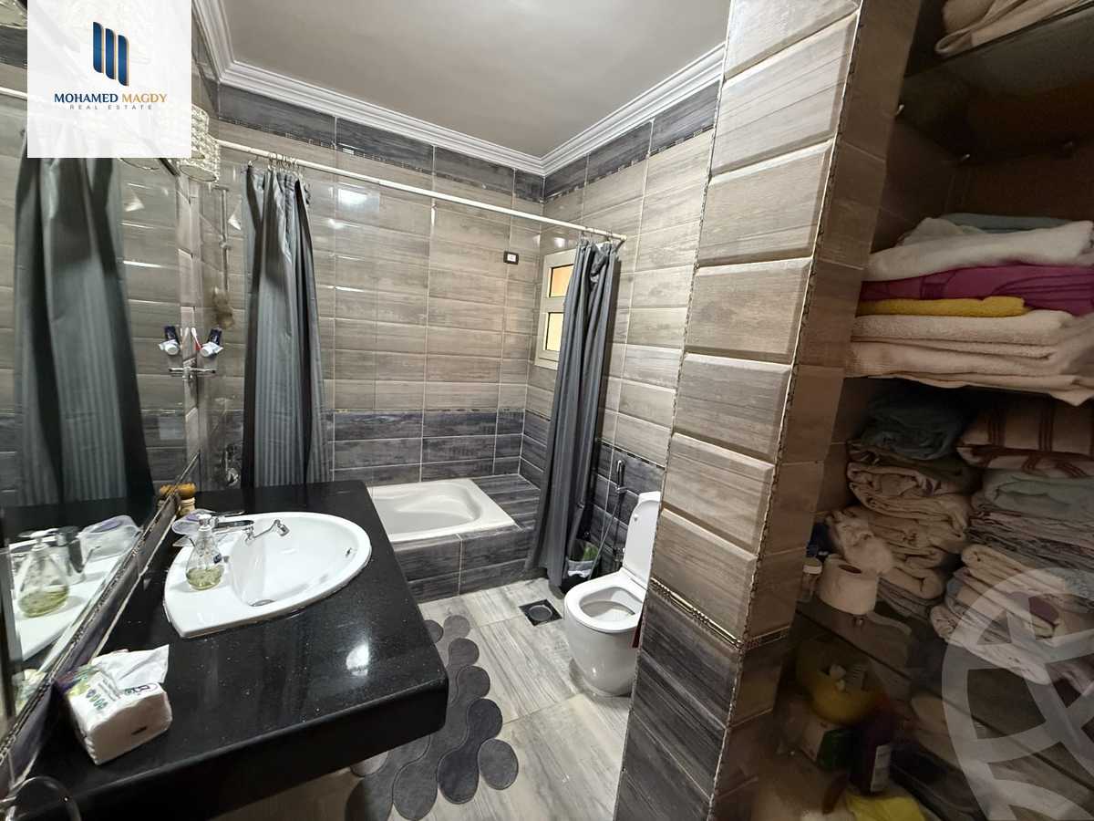 https://aqarmap.com.eg/ar/listing/6086401-for-sale-cairo-6th-of-october-featured-neighborhood-fourth-touristic-village-yehia-haqy-st
