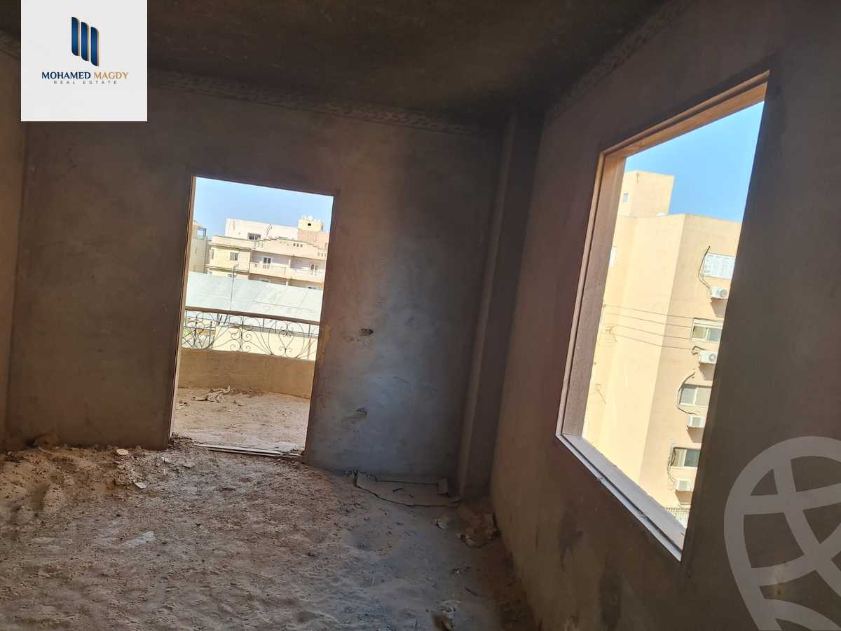 https://aqarmap.com.eg/en/listing/6086496-for-sale-cairo-6th-of-october-featured-neighborhood-sixth-touristic-village-sameh-gado-st