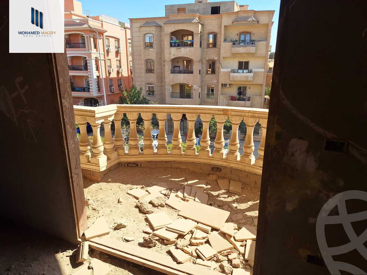 https://aqarmap.com.eg/en/listing/6086496-for-sale-cairo-6th-of-october-featured-neighborhood-sixth-touristic-village-sameh-gado-st
