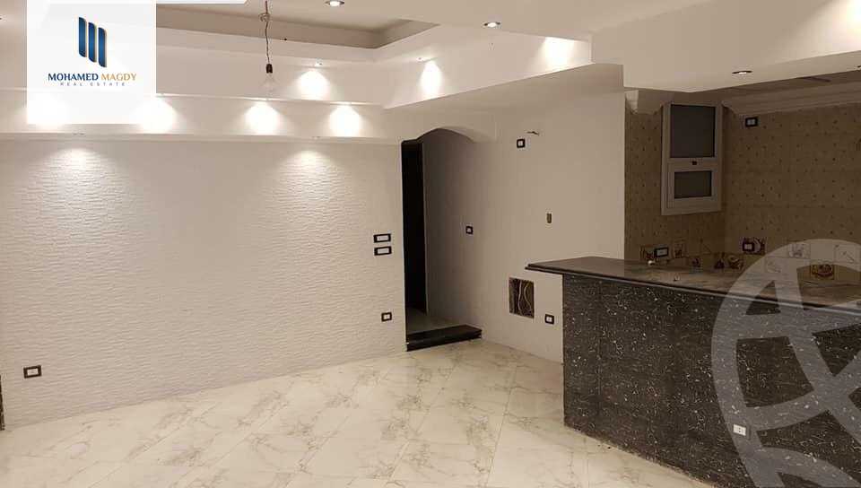 https://aqarmap.com.eg/ar/listing/6092684-for-sale-cairo-6th-of-october-featured-neighborhood-fourth-touristic-village-dr-suheir-el-qalmawy-st