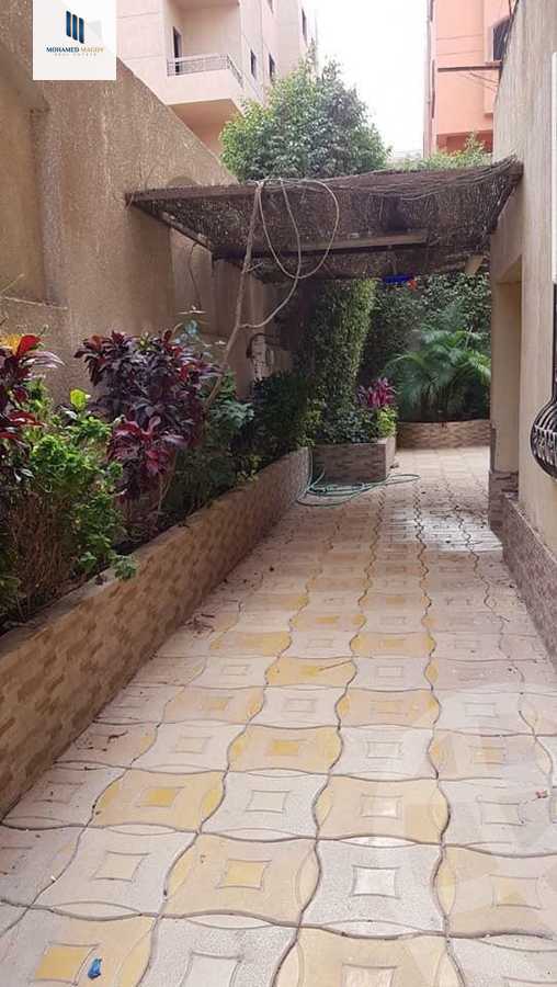 https://aqarmap.com.eg/ar/listing/6092684-for-sale-cairo-6th-of-october-featured-neighborhood-fourth-touristic-village-dr-suheir-el-qalmawy-st