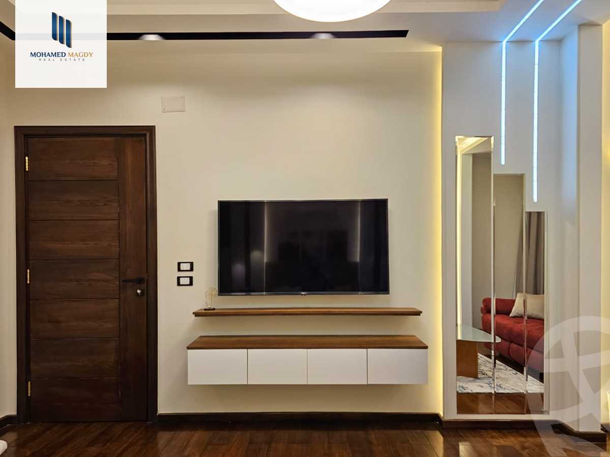 https://aqarmap.com.eg/en/listing/6110906-for-sale-cairo-6th-of-october-el-ahyaa-neighborhood-4th-street-6