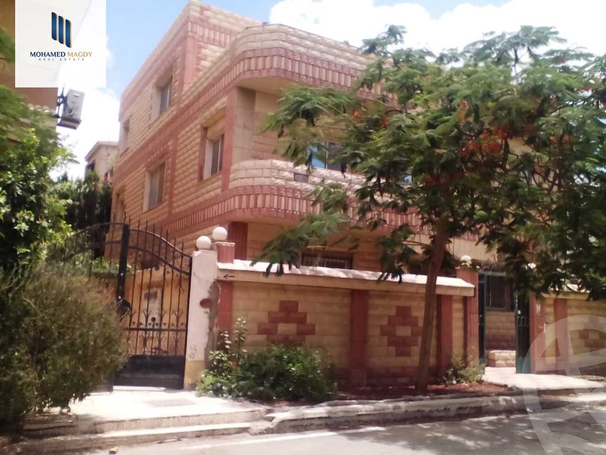 https://aqarmap.com.eg/en/listing/6110984-for-sale-cairo-6th-of-october-el-ahyaa-neighborhood-7th-al-sayeda-khadiga-st