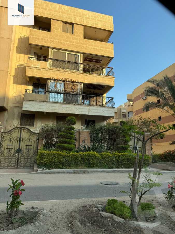 https://aqarmap.com.eg/en/listing/6111293-for-sale-cairo-new-cairo-el-ahyaa-fifth-neighborhood