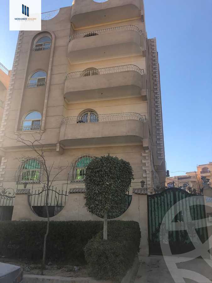 https://aqarmap.com.eg/en/listing/6111321-for-sale-cairo-6th-of-october-el-ahyaa-neighborhood-5th-street-49