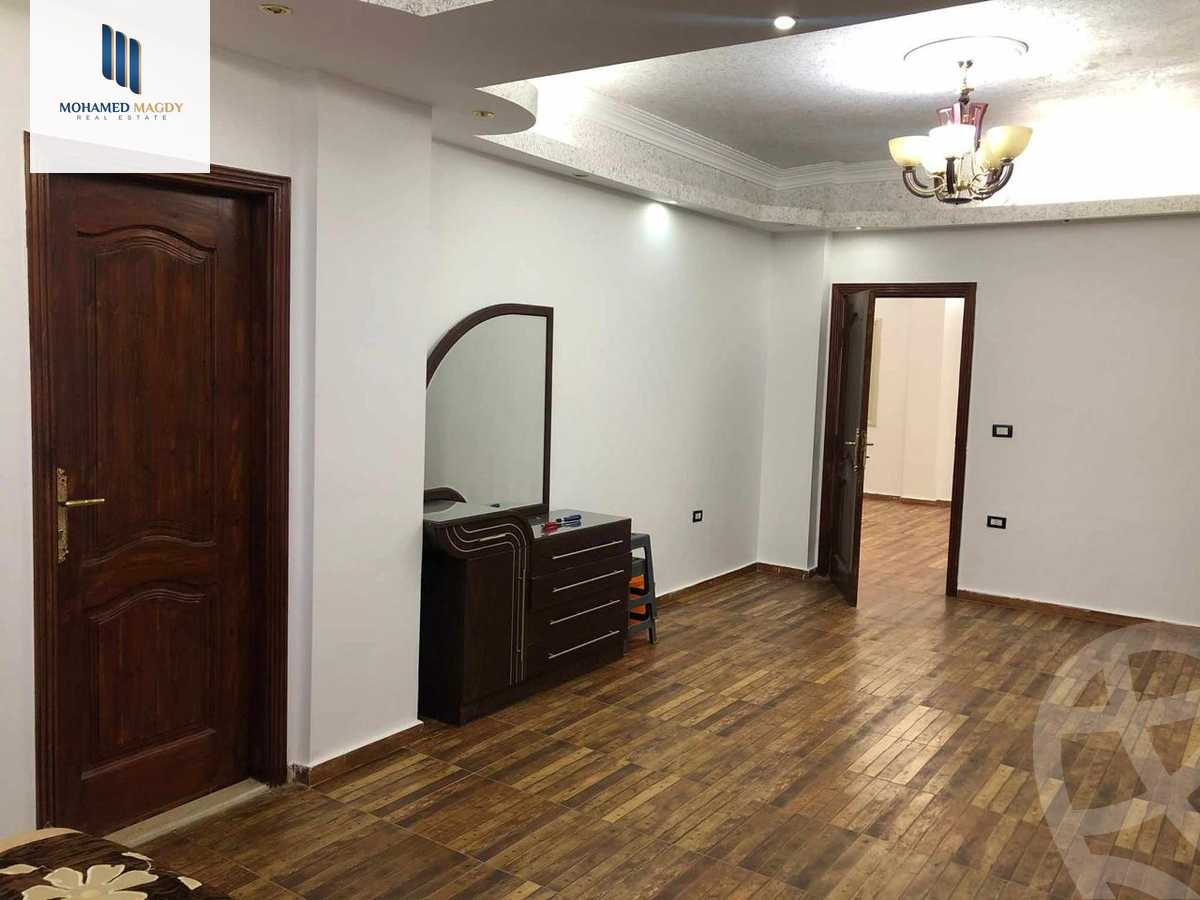 https://aqarmap.com.eg/en/listing/6111489-for-sale-cairo-6th-of-october-featured-neighborhood
