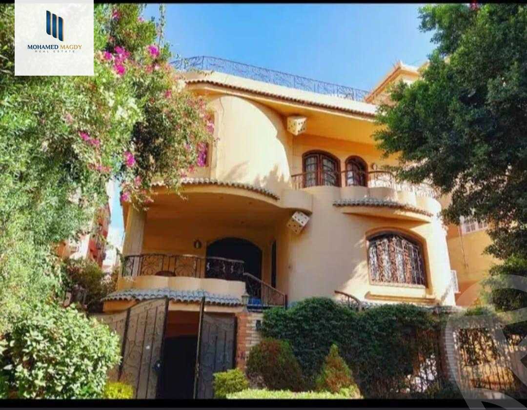 https://aqarmap.com.eg/en/listing/6111568-for-sale-cairo-6th-of-october-el-ahyaa-neighborhood-1st-dream-house-st