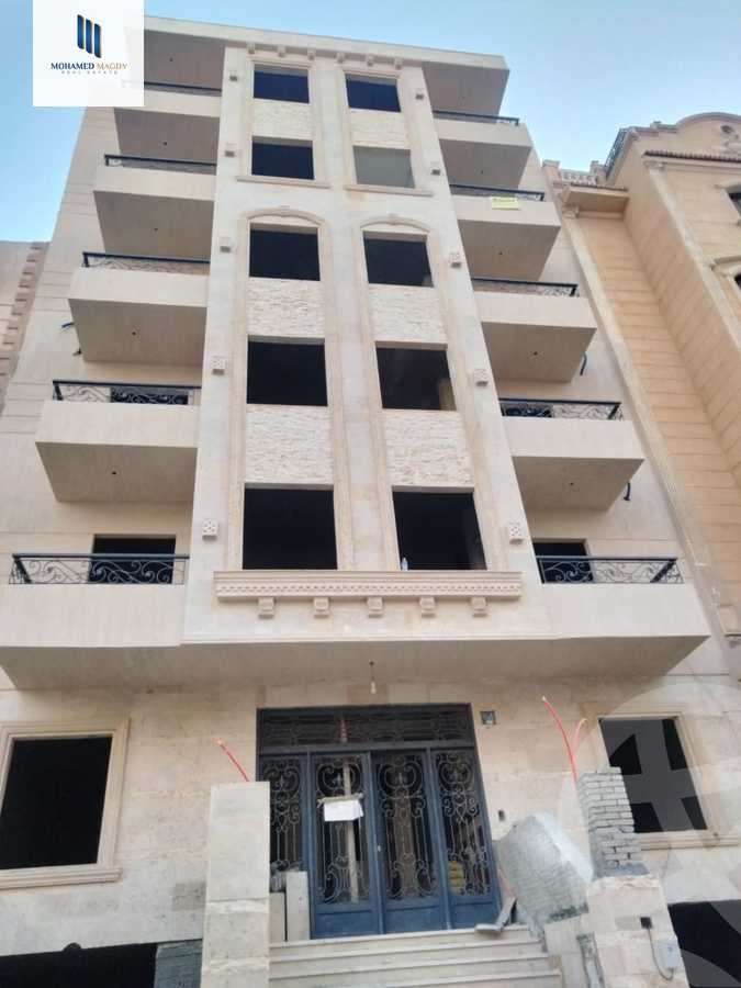 https://aqarmap.com.eg/en/listing/6115041-for-sale-cairo-6th-of-october-el-ahyaa-neighborhood-2nd-mostafa-abou-el-saoud-st