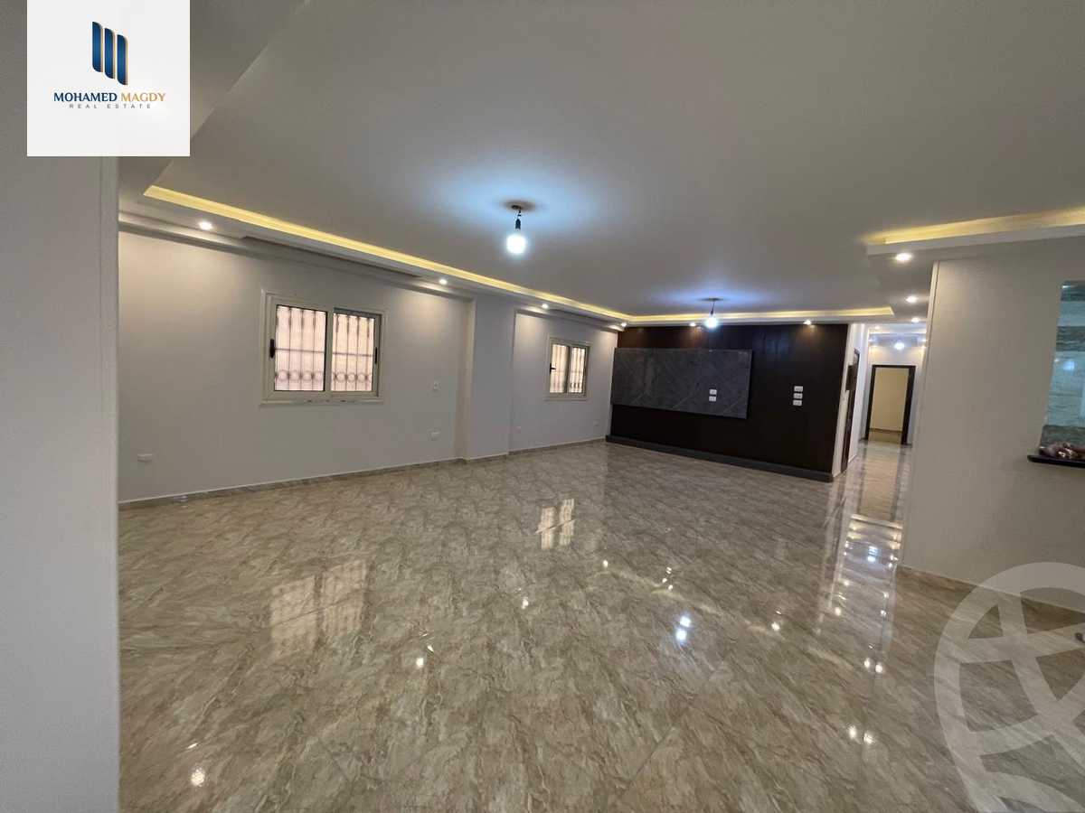 https://aqarmap.com.eg/en/listing/6115126-for-sale-cairo-6th-of-october-el-ahyaa-neighborhood-3rd-no-14-hasan-soltan-st