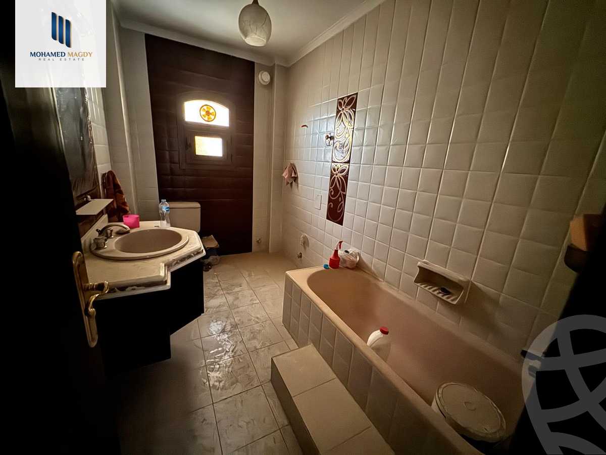 https://aqarmap.com.eg/en/listing/6117367-for-sale-cairo-6th-of-october-garb-someed-neighborhood-10th-el-ghanam-st