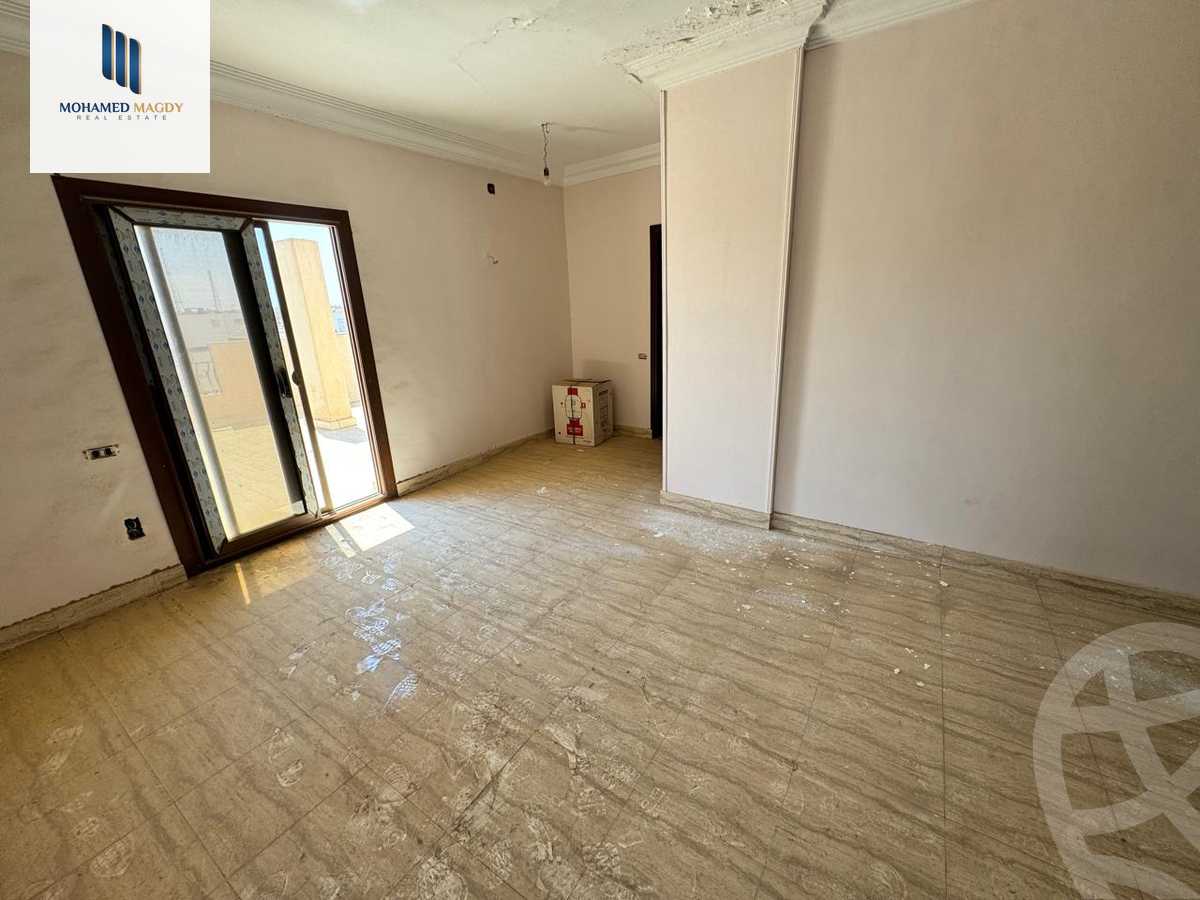 https://aqarmap.com.eg/en/listing/6117367-for-sale-cairo-6th-of-october-garb-someed-neighborhood-10th-el-ghanam-st
