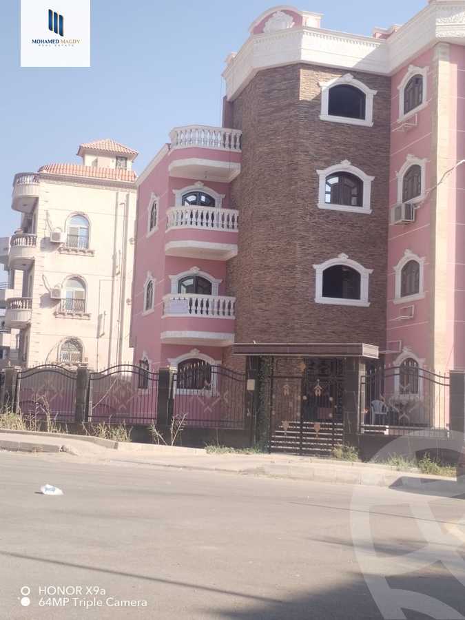 https://aqarmap.com.eg/en/listing/6117460-for-sale-cairo-6th-of-october-garb-someed-neighborhood-12th