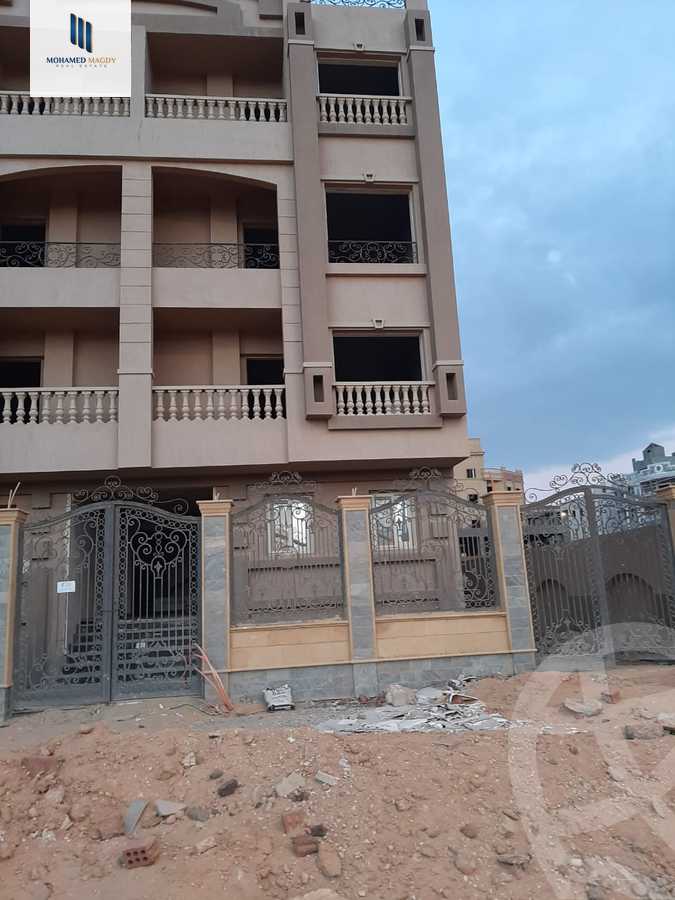 https://aqarmap.com.eg/en/listing/6117605-for-sale-cairo-6th-of-october-el-tawsaat-el-shamalya-gamal-abd-el-naser-st