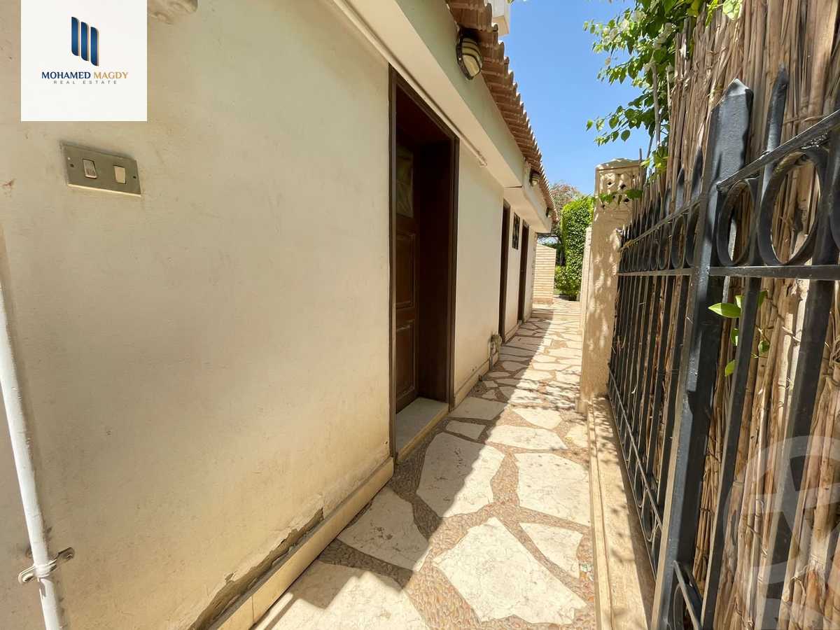 https://aqarmap.com.eg/en/listing/6118454-for-sale-cairo-el-sheikh-zayed-city-compounds-el-rabwa
