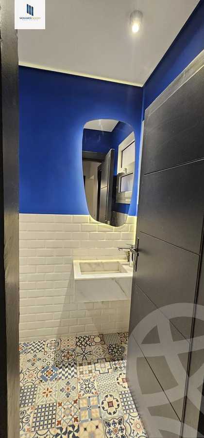 https://aqarmap.com.eg/ar/listing/6134745-for-sale-cairo-6th-of-october-el-ahyaa-neighborhood-7th-al-sayeda-khadiga-st