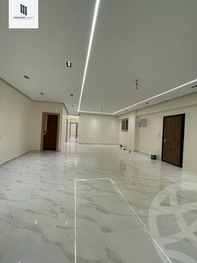 https://aqarmap.com.eg/ar/listing/6162662-for-sale-cairo-6th-of-october-garb-someed-neighborhood-8th