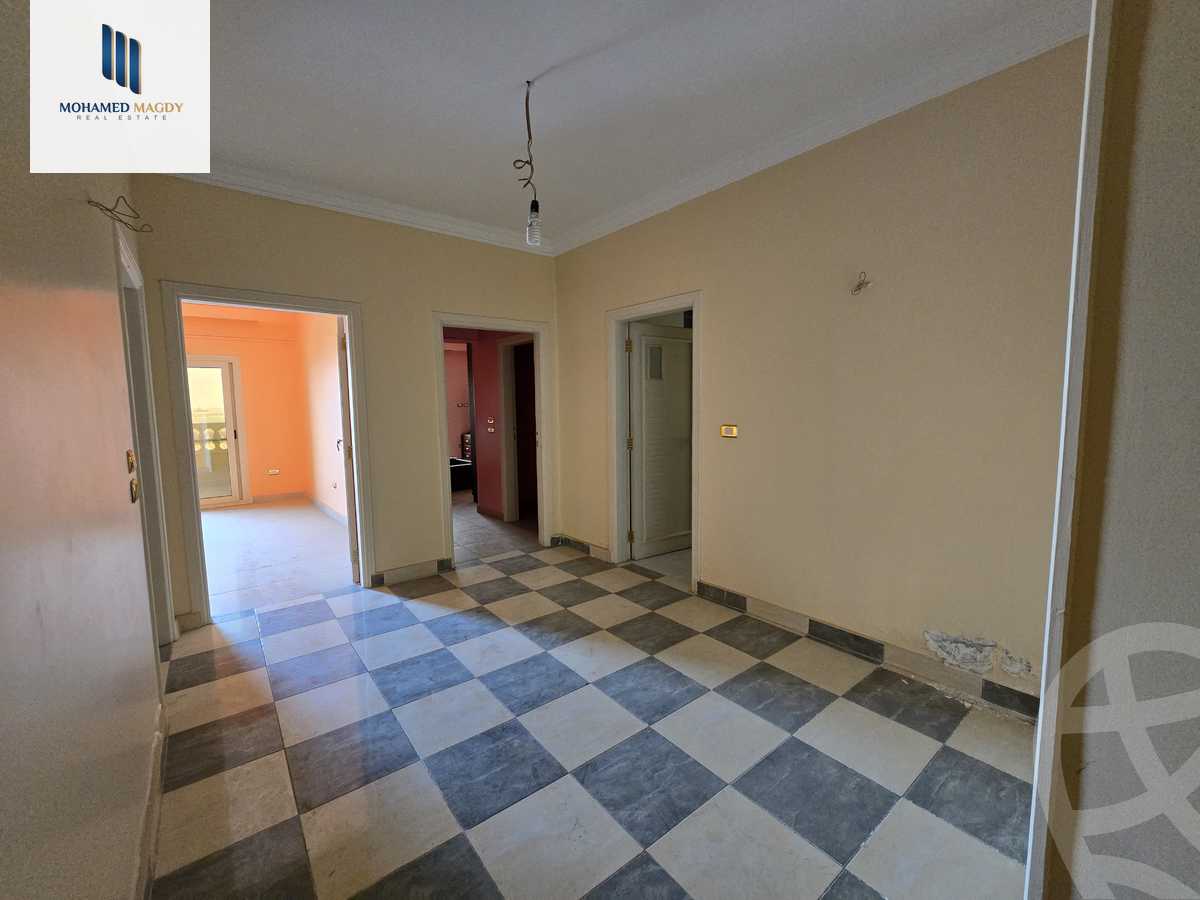 https://aqarmap.com.eg/ar/listing/6172948-for-sale-cairo-6th-of-october-garb-someed-neighborhood-13th-el-nargis-st