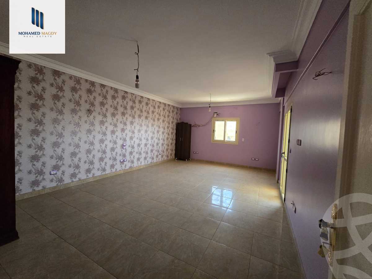 https://aqarmap.com.eg/ar/listing/6172948-for-sale-cairo-6th-of-october-garb-someed-neighborhood-13th-el-nargis-st